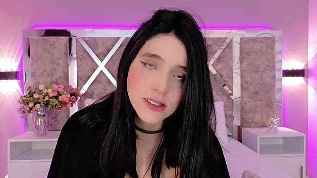 MeganR_'s cam snapshot