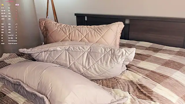 TawnyaVanschaick live sex cam