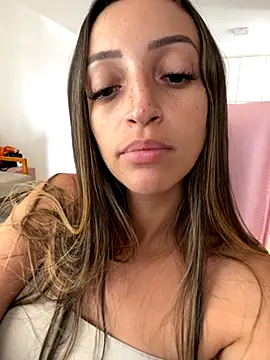 BelleLouiseVp's cam snapshot