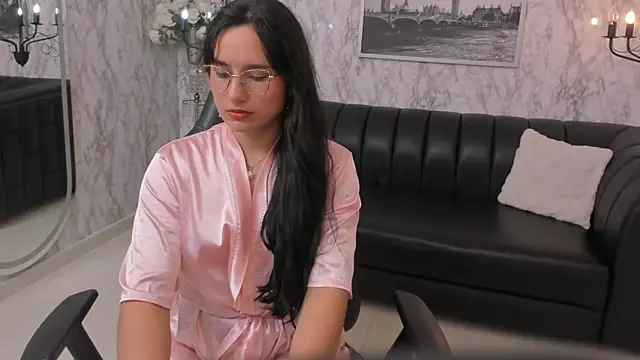 Tinni_Rosse's cam snapshot