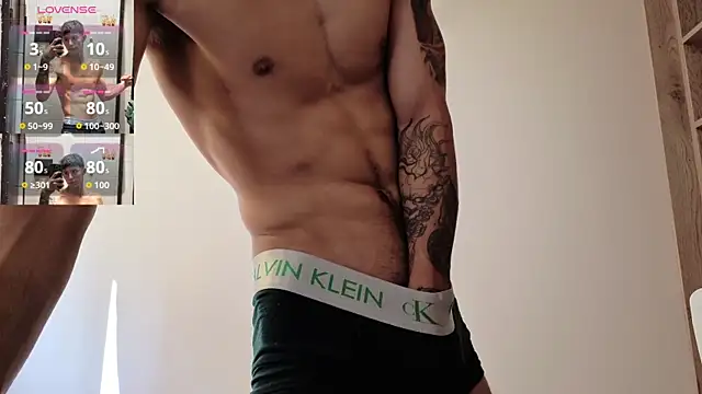 Cristopher23_'s cam snapshot