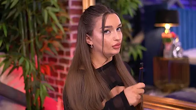 MillaSerene live sex cam