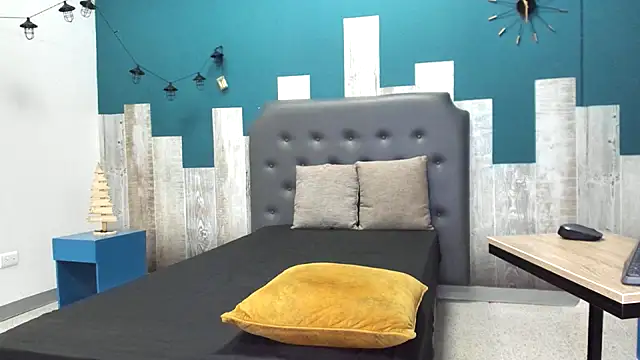 brian_tattoo's web cam