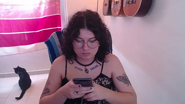 Smoke_trip_Alicia live sex cam