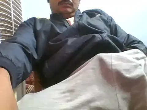 naughtymike0007's cam snapshot