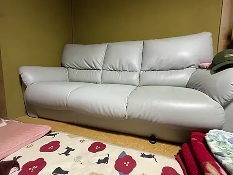 Ryo-j's cam snapshot