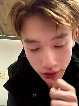 KK-cuteboy's cam snapshot