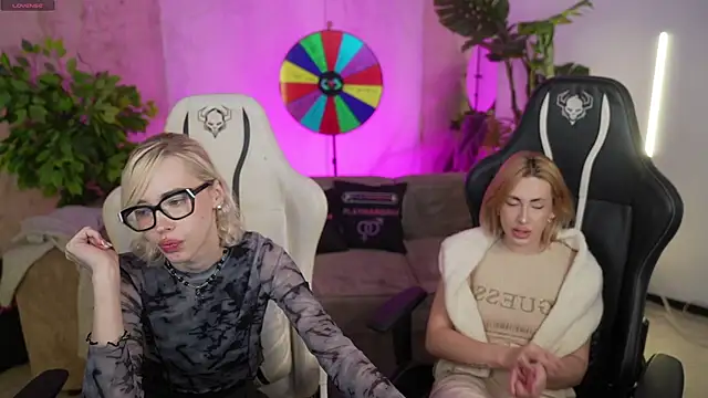 Jessica_start's cam snapshot