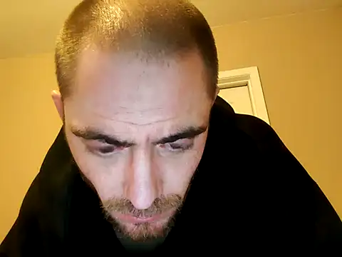 Huntzg23's cam snapshot