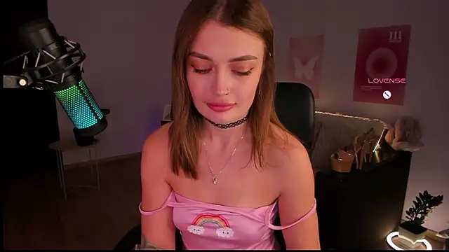 BellaSway's cam snapshot