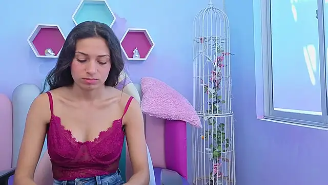 KateSkinny's cam snapshot