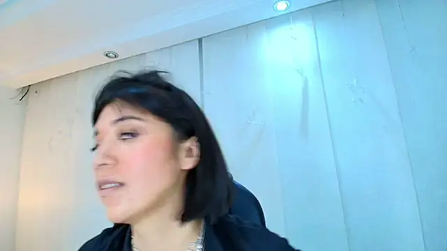 lina_bedoya_ live sex cam