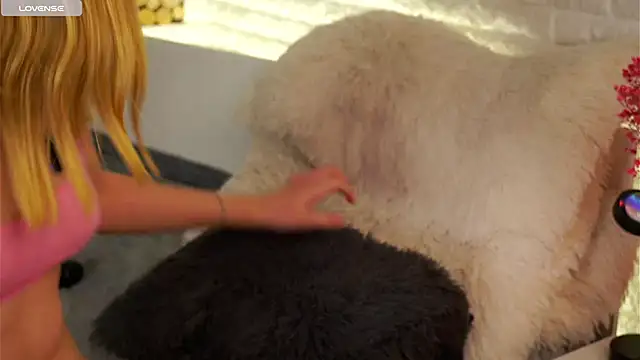 ElissaGlod live sex cam