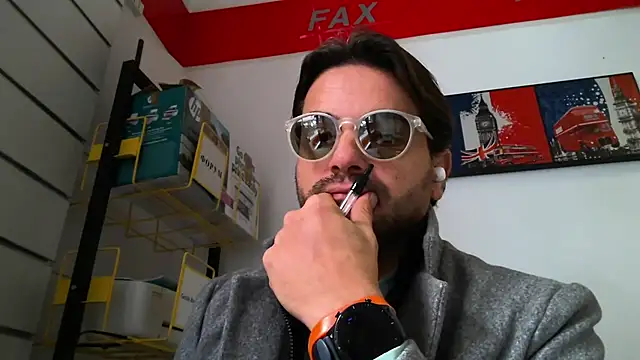 sexoffice83 live sex cam