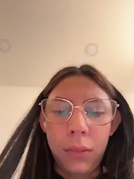 Bonniepark live sex cam