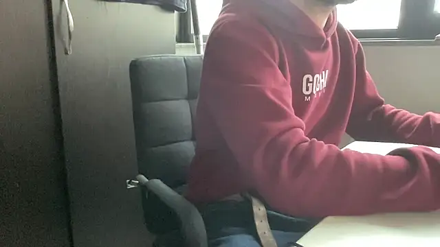 bullyboyy live sex cam