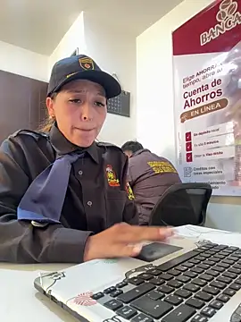 Emily-7_ live sex cam