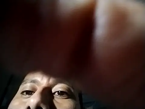 BIG-CkD_F live sex cam