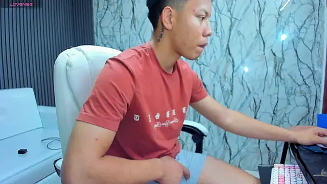 marcus_20's cam snapshot