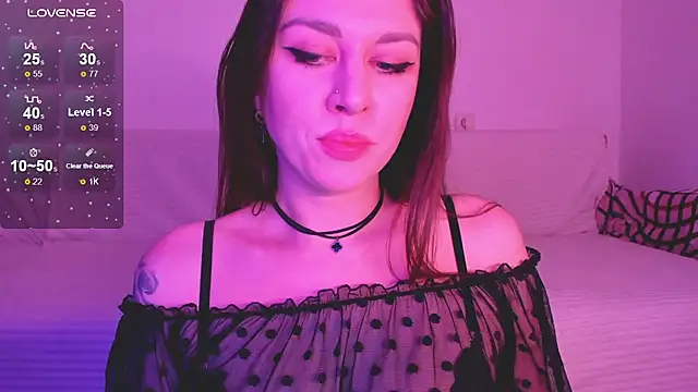 Lil_Foxy9's cam snapshot