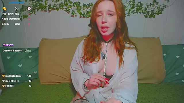 red_lissa's cam snapshot