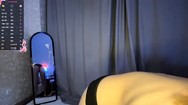 DreamyOlivia's cam snapshot