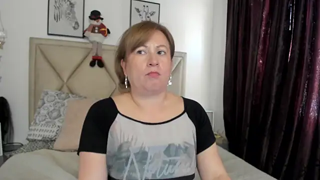 MonyCassius's cam snapshot