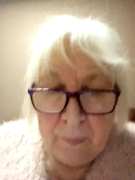 Alexia64231's cam snapshot