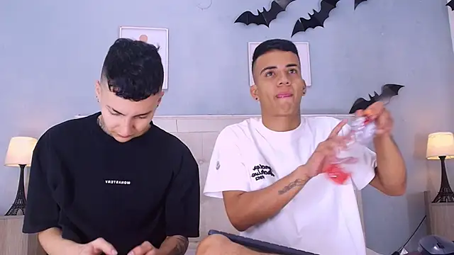 DamianAndMAximoo live sex cam