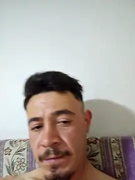 Paploesco026's cam snapshot