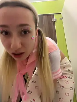 Lia__Love live sex cam