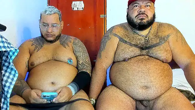 FetishBearsBig live sex cam