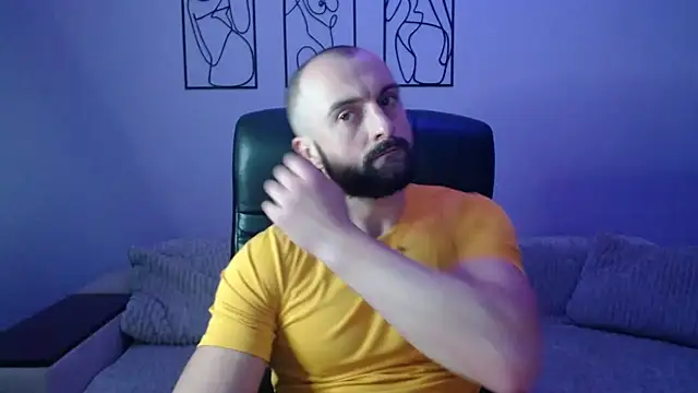 brindlefly6969's cam snapshot