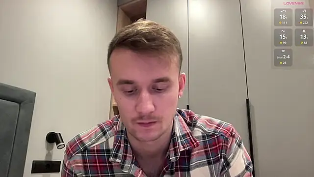 cute_mark's cam snapshot