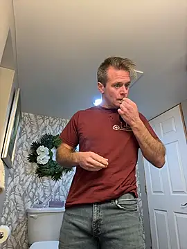 DILFiGuess1's cam snapshot