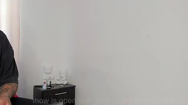 ARIA_AND_NICK's cam snapshot