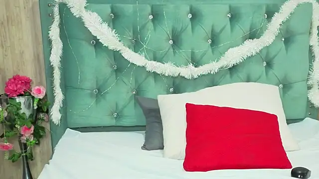 Apriil_Sweett's cam snapshot