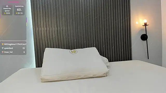 evony_becker_'s cam snapshot