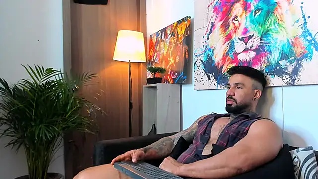 naugthy_dominant's cam snapshot