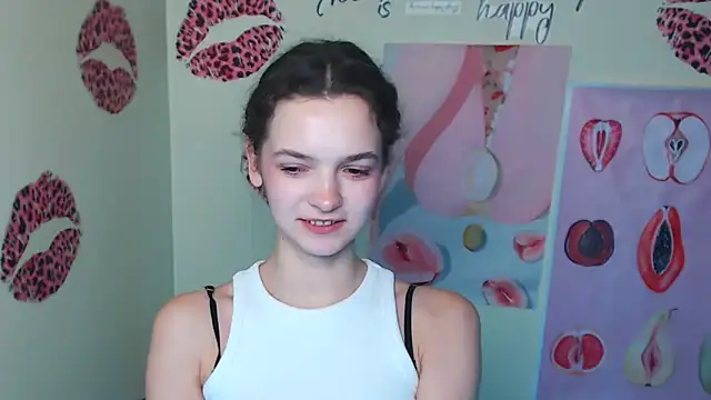 _SusieSu_'s cam snapshot