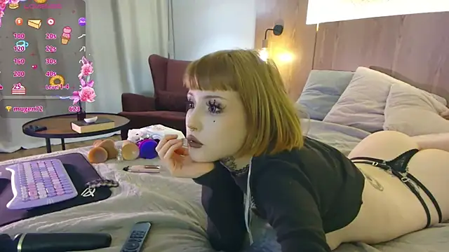 MilkMeSoftly live sex cam