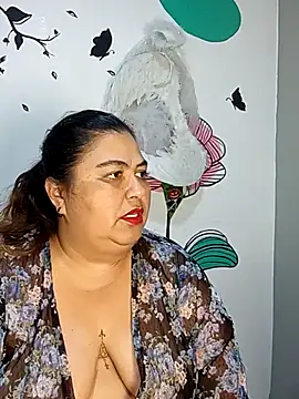 curvy_diva_ live sex cam