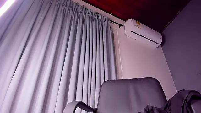 AbbyWathson live sex cam