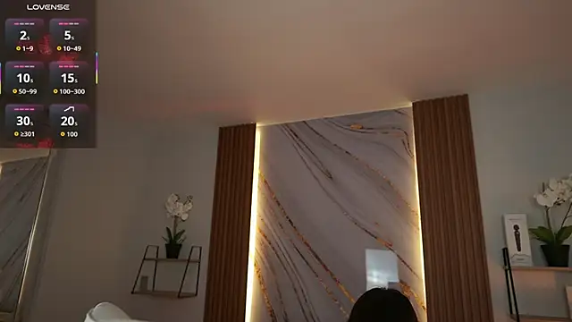 MilaCrave live sex cam