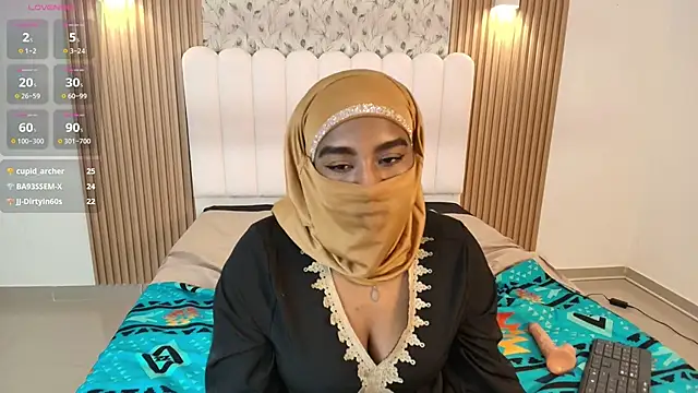 Lina_arabiann's cam snapshot