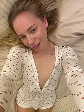 -Snowwwy- live sex cam