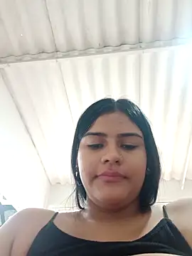 virgin_cunt's cam snapshot