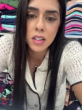 Monahliza live sex cam