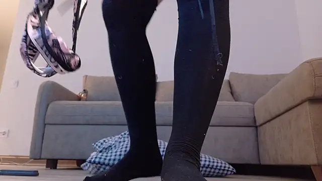 Yuriko_May live sex cam