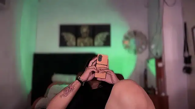 KhimMadness live sex cam